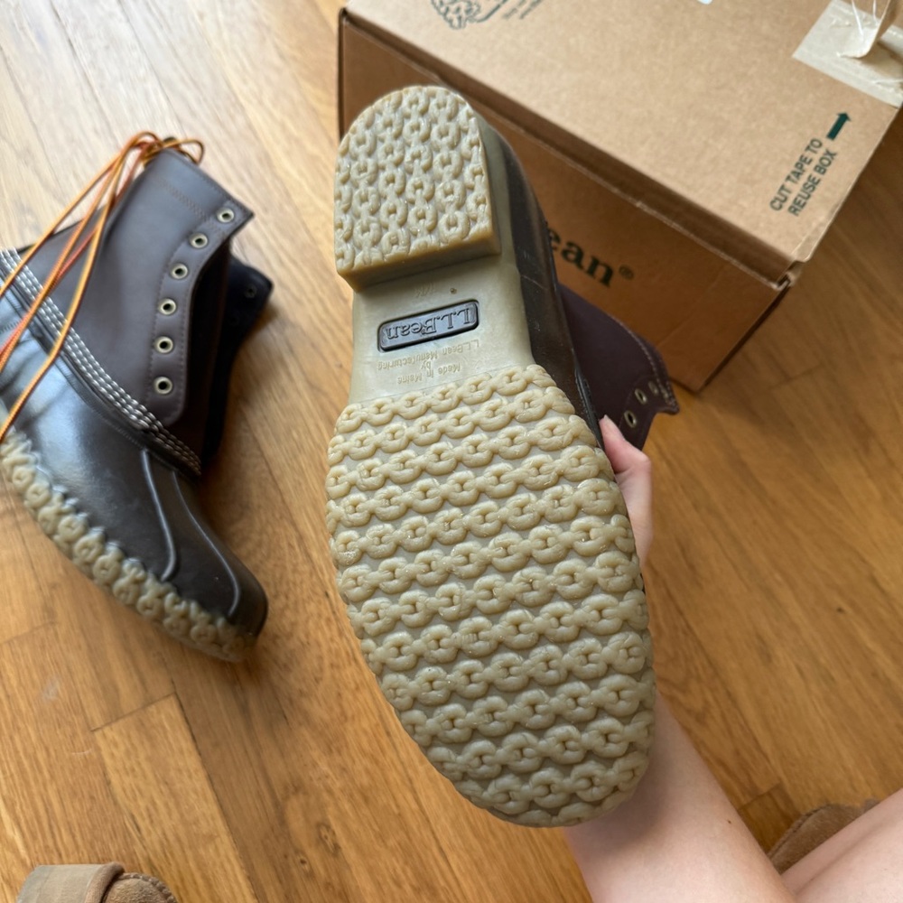 L.L. Bean Brown/Tan duck boots NEW - Picture 4 of 5